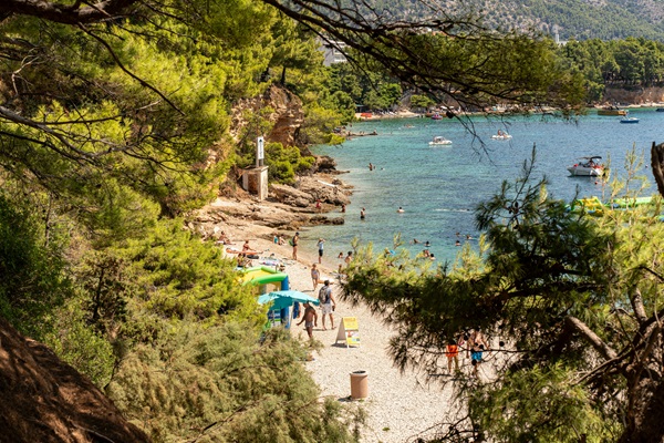 14 day split bol plaža.jpg
