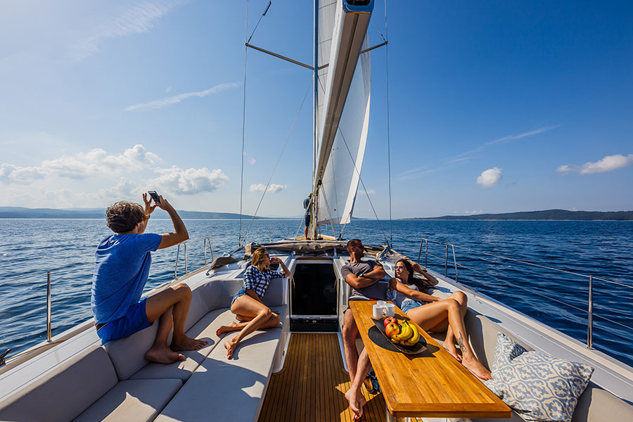 Hiring a Hostess for your Yacht Charter, How Does it Work?