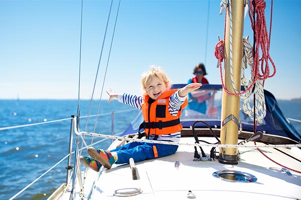 kids_sailing_gallery1.jpg