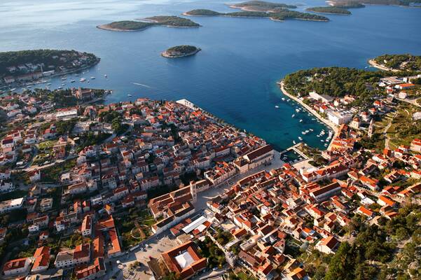hvar