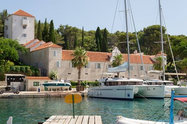 Maslinica, île de Šolta