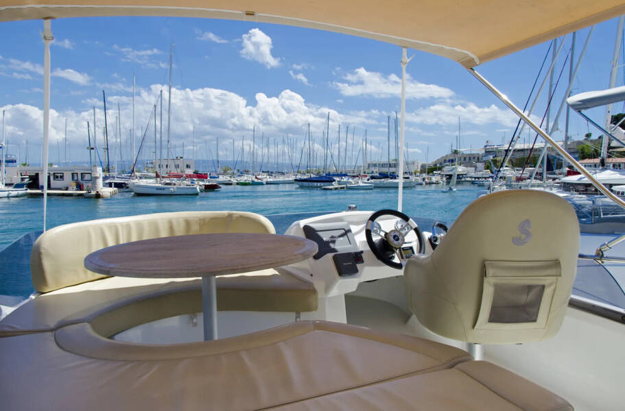 Antares 36  | Galeb