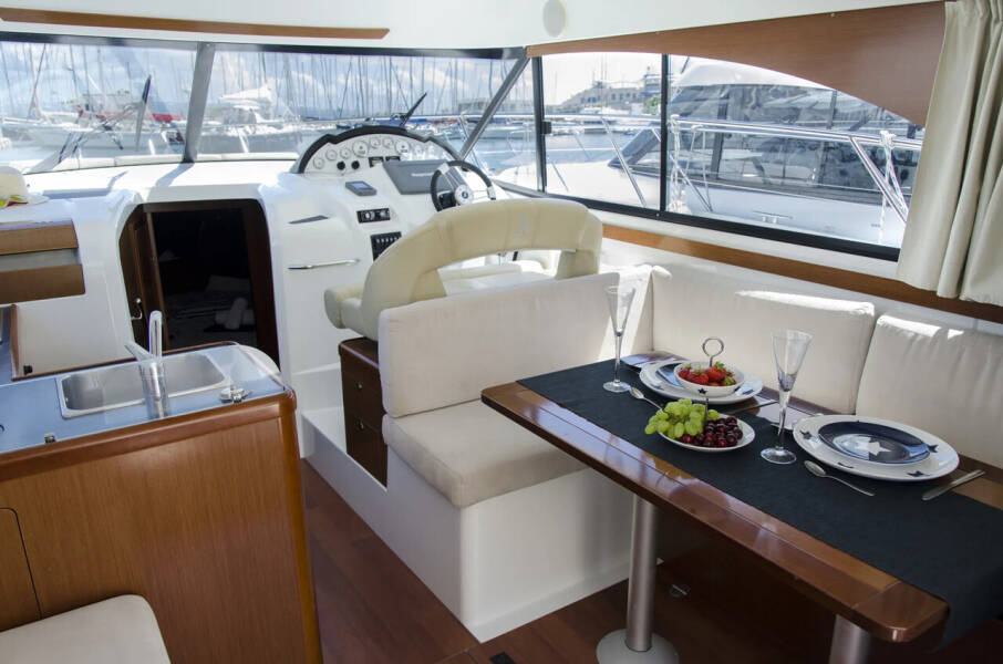 Antares 36  | Galeb