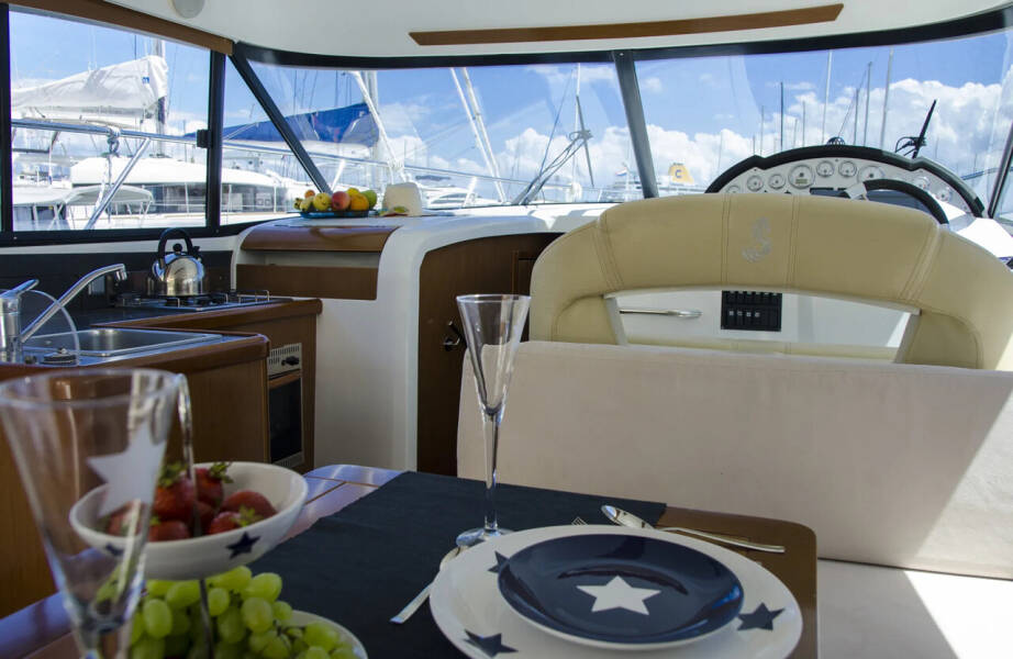 Antares 36  | Galeb