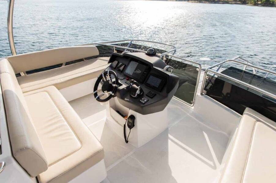 Aquila 44  | Adriatic Z