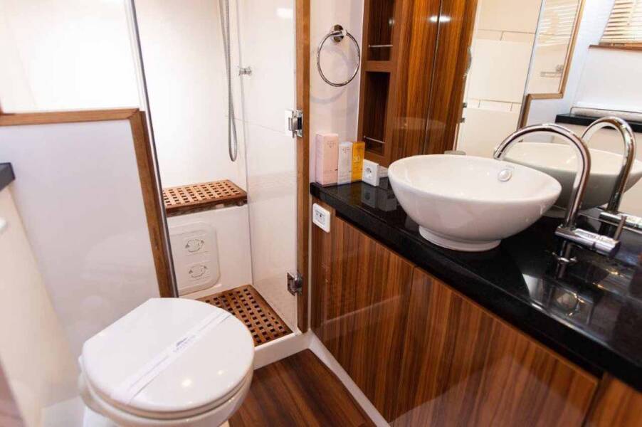 Aquila 44  | Adriatic Z