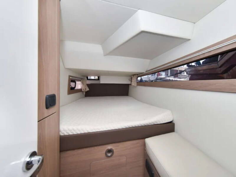 Aventura 34 | ECONOMY
