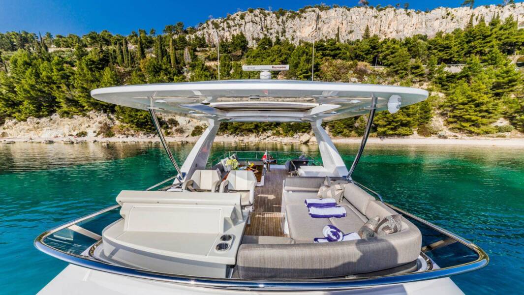 Azimut 66  | MY My Karat II