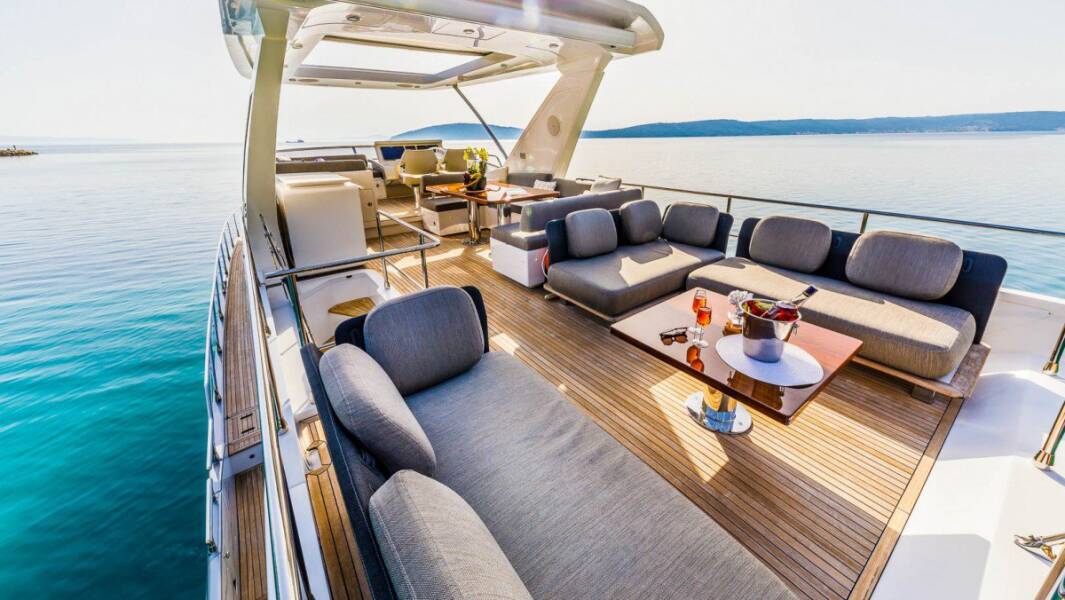 Azimut 66  | MY My Karat II