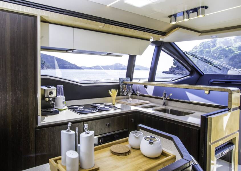 Azimut 66  | Tamara II