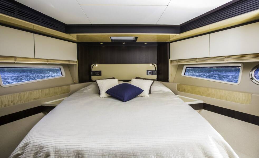 Azimut 66  | Tamara II