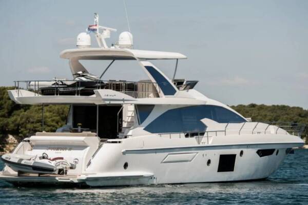 Azimut 72