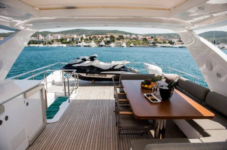 Azimut 72  | Alyss