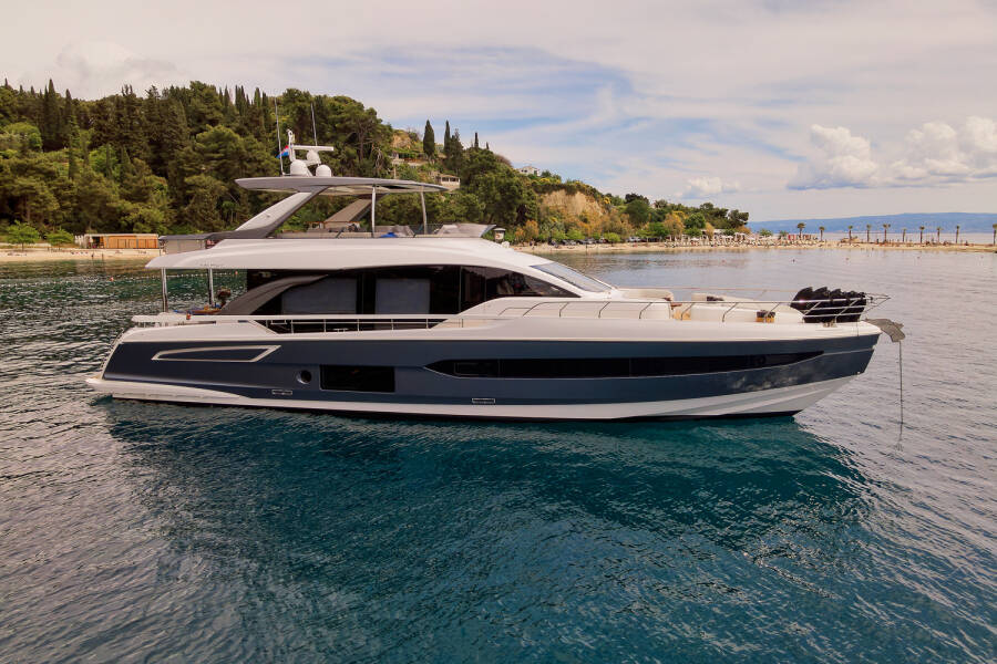 Azimut 78  | Viva