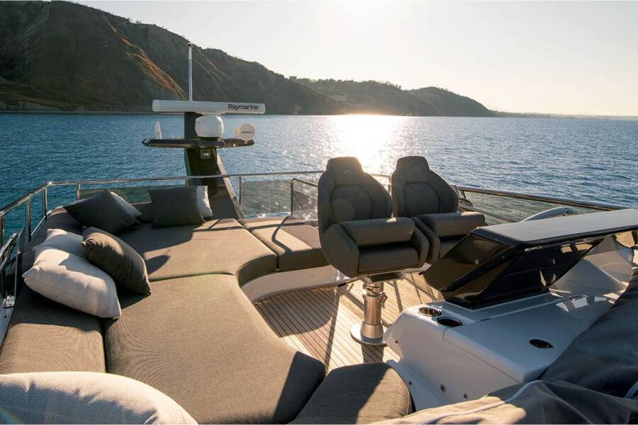 Azimut S6  | Leda