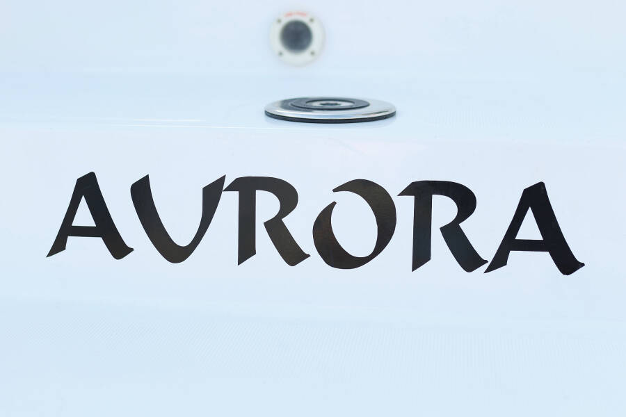 Bali 4.2  | Aurora