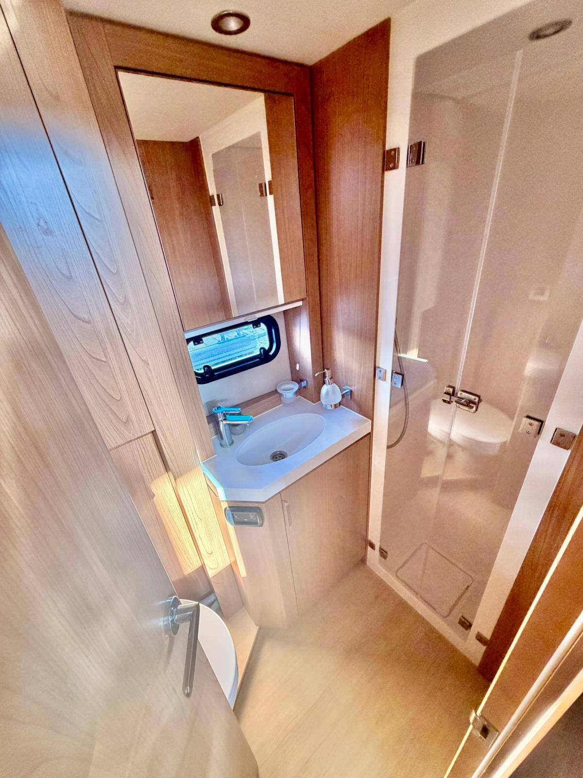 Bali 4.6 | Friendship