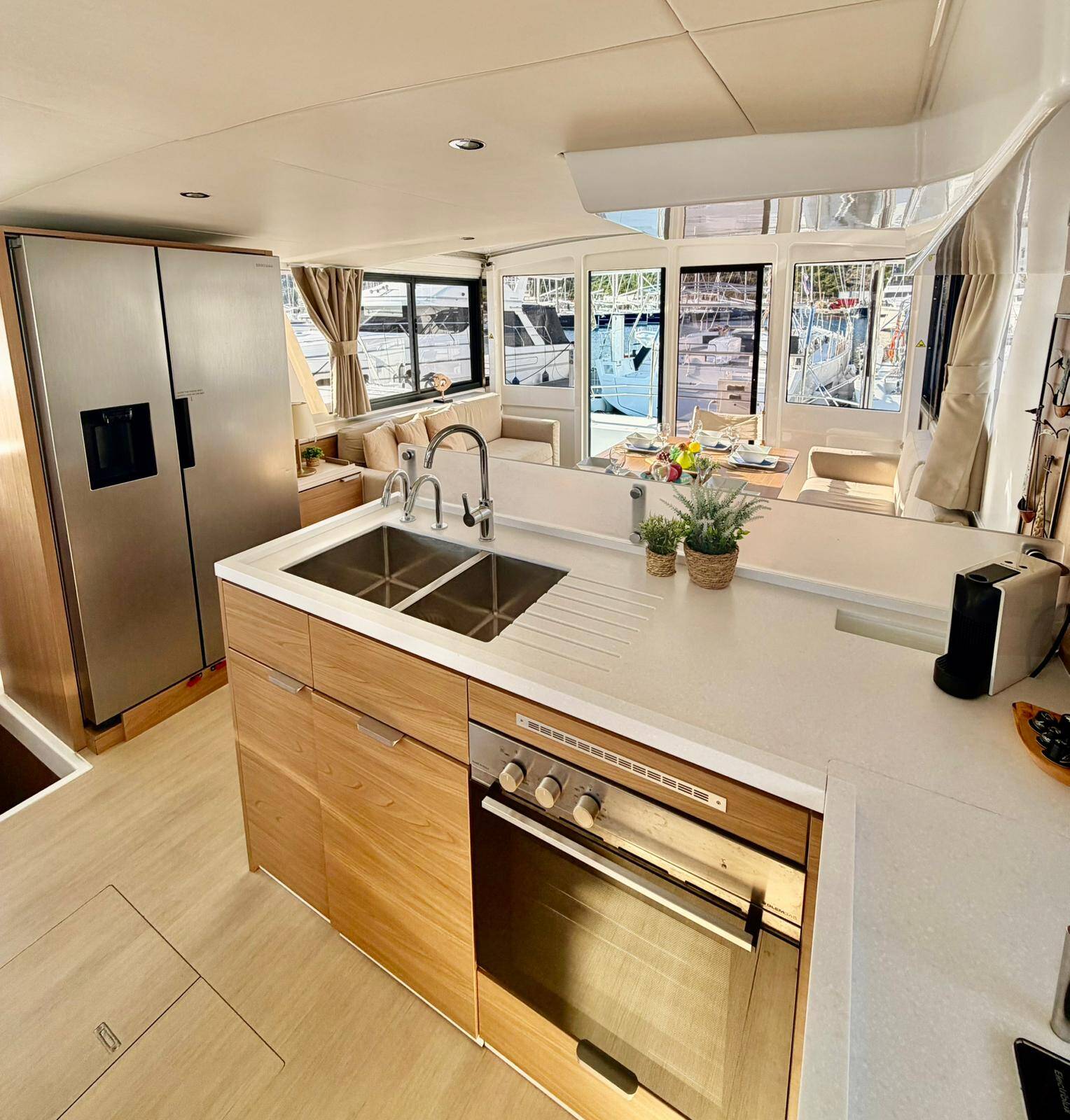 Bali 4.6 | Friendship