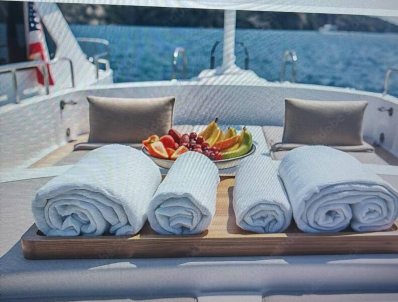 Bali 4.6 | Aquaholic