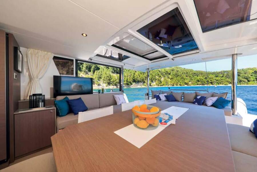 Bali 4.6 | Aquaholic