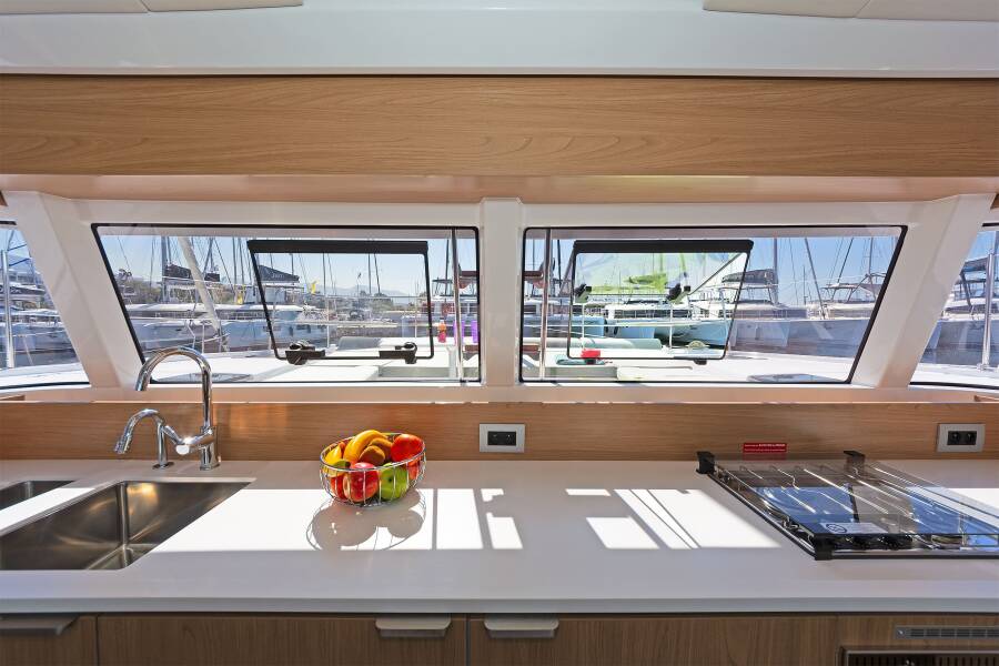 Bali Catsmart | First Whisper