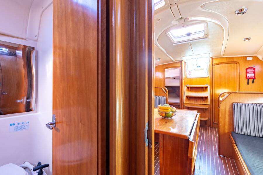 Bavaria 37 Cruiser  | Funky