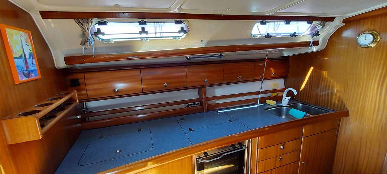 Bavaria 44  | Kigo 2