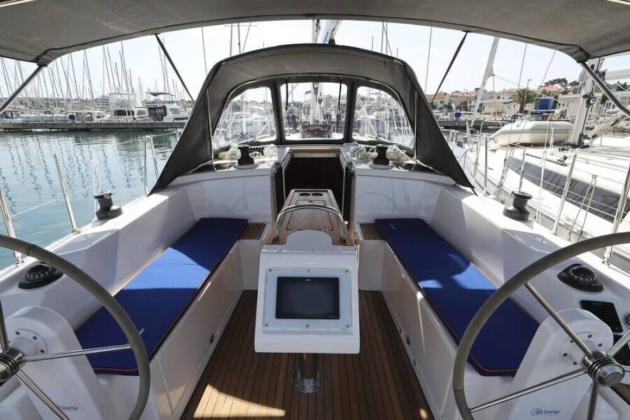 Bavaria C38  | Blue Note