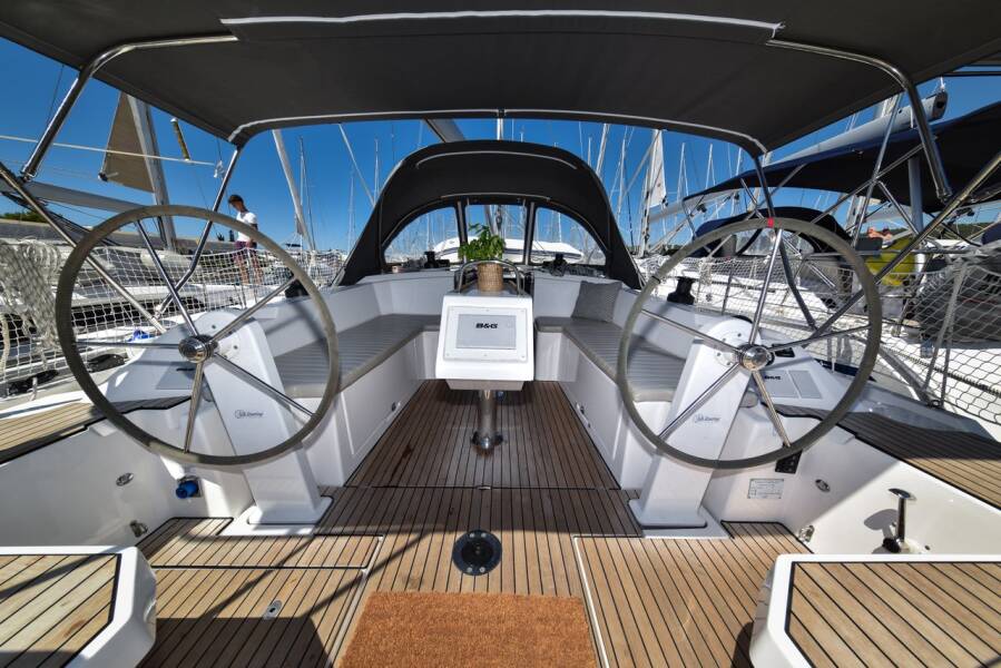 Bavaria C38  | Seka VI