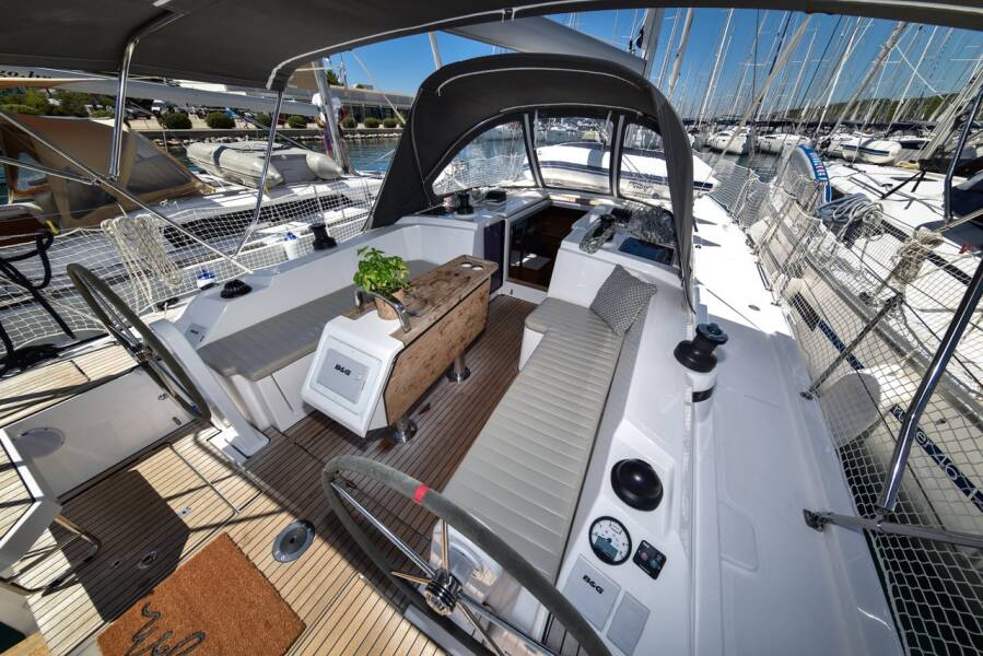 Bavaria C38  | Seka VI