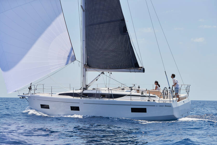 Bavaria C38  | Alioth