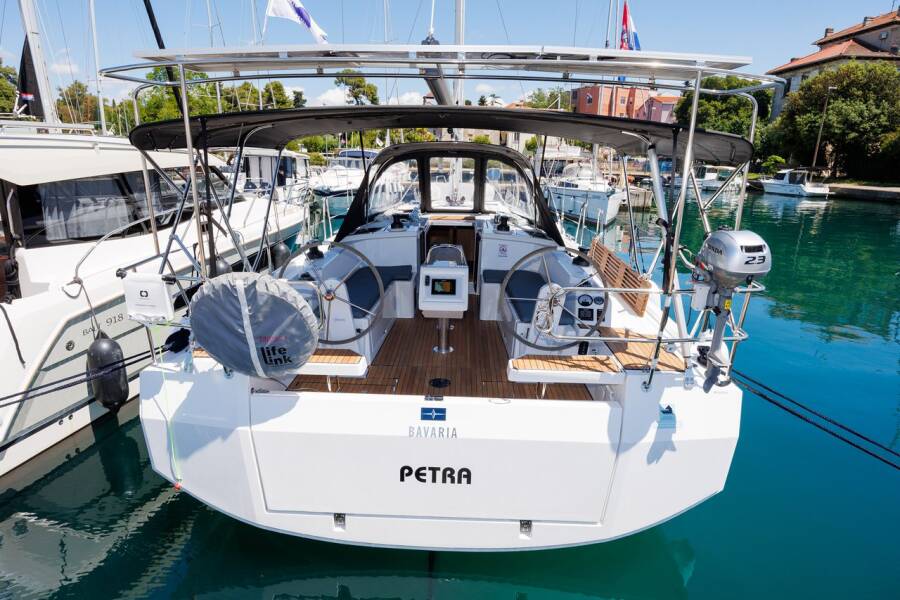Bavaria C38  | Petra
