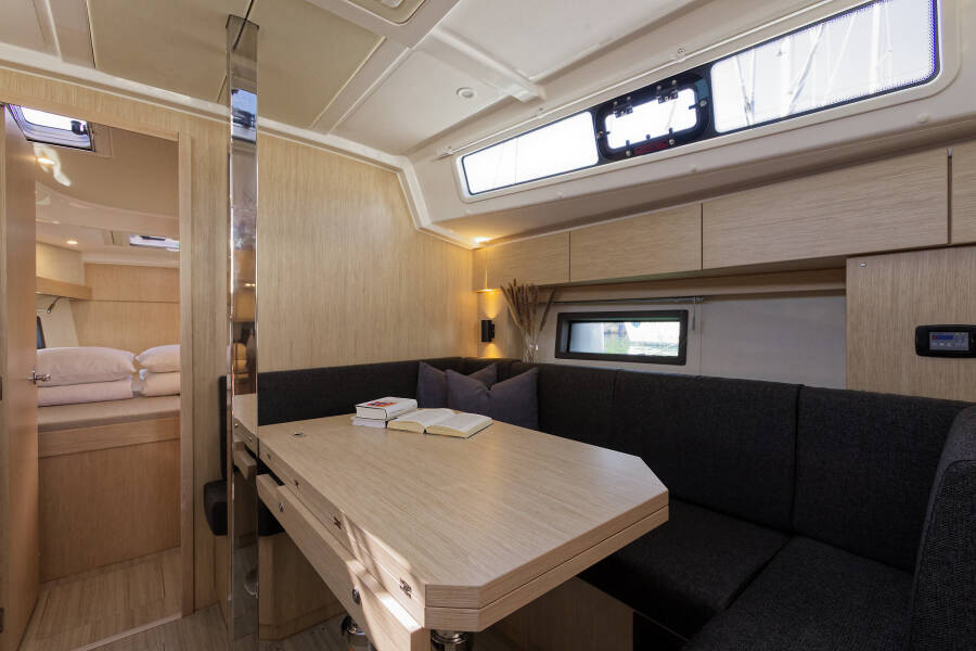 Bavaria C38  | Skye