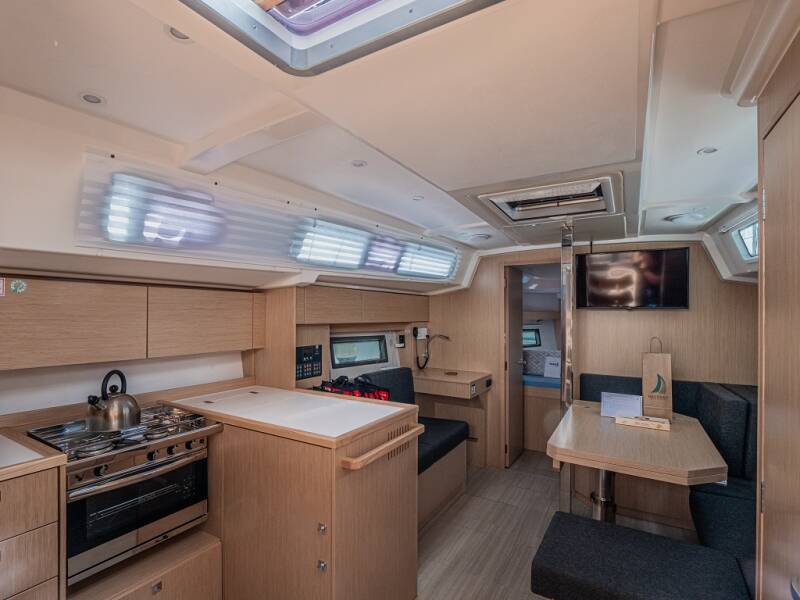 Bavaria C38  | Windchaser