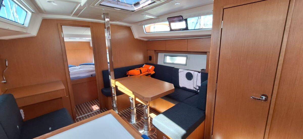 Bavaria C38  | Papagena