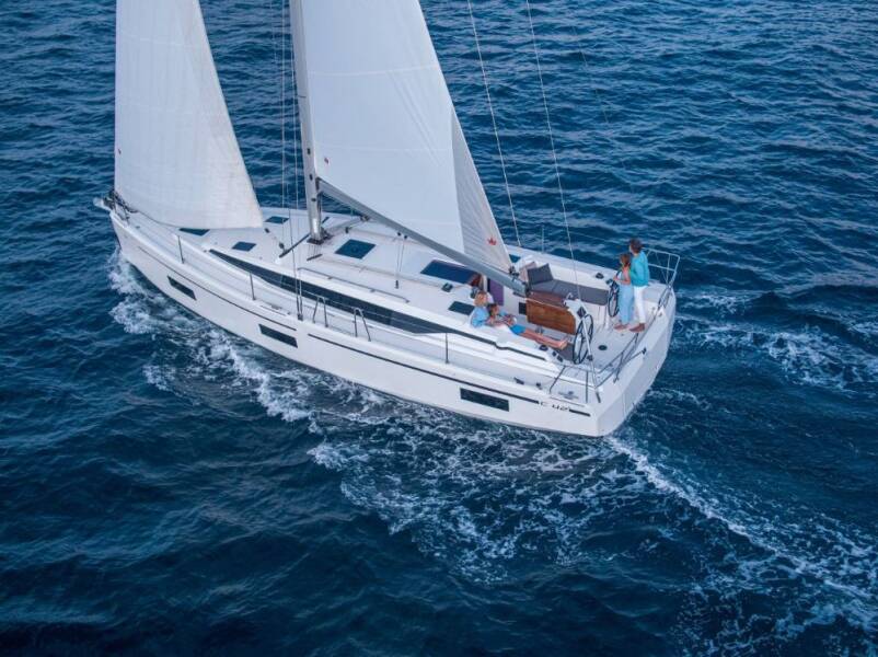 Bavaria C42 Style  | Sea Breeze