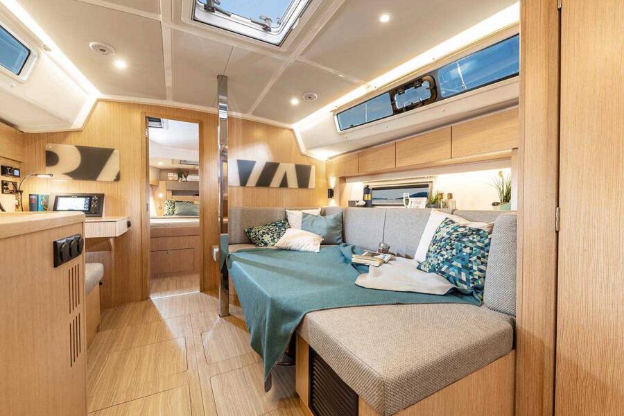 Bavaria C42 Style  | Sea Breeze