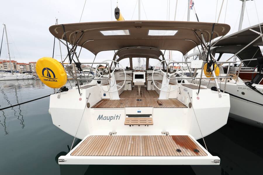 Bavaria C42  | Maupiti