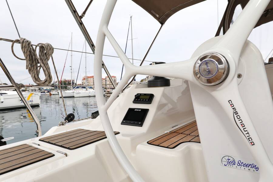 Bavaria C42  | Maupiti