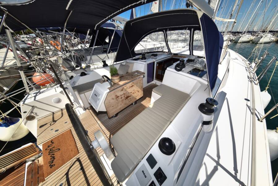 Bavaria C42  | Bella