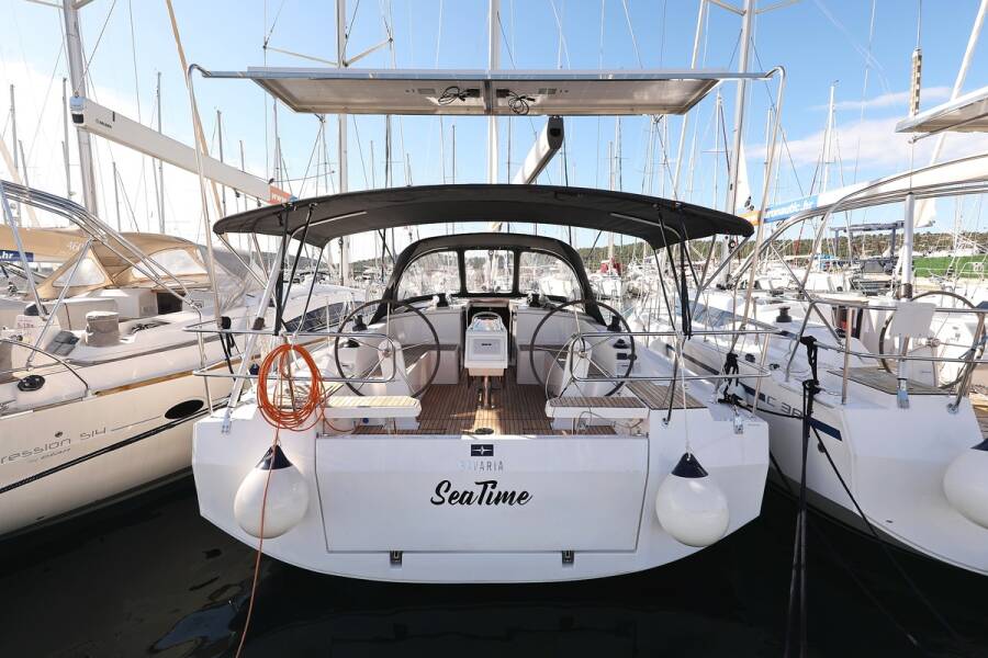 Bavaria C42  | SeaTime