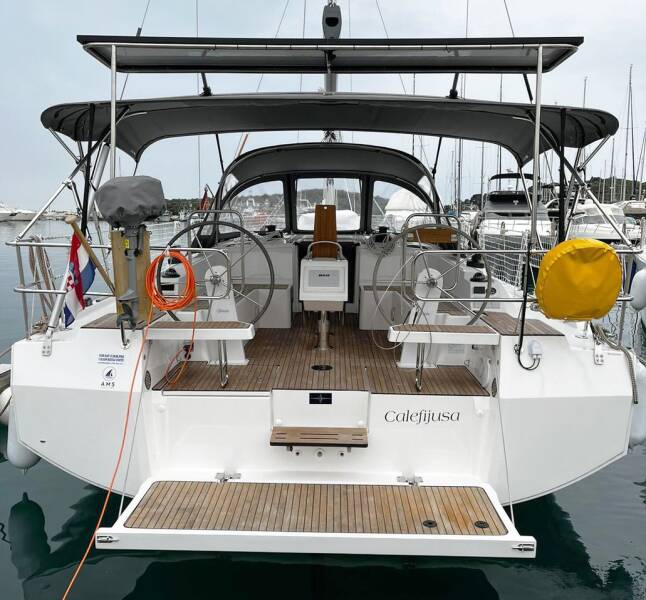 Bavaria C42  | Calefijusa