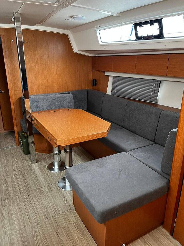 Bavaria C42  | Calefijusa