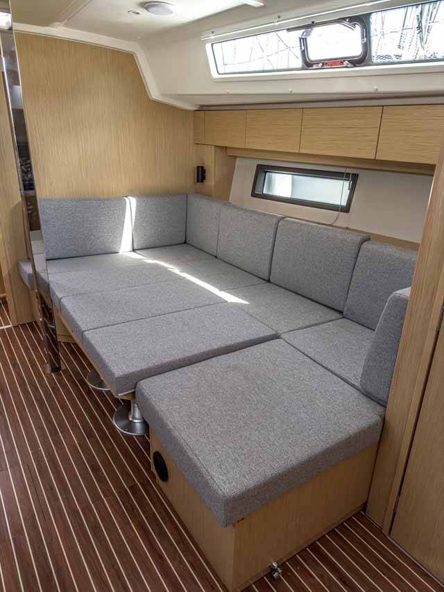 Bavaria C42  | Livia