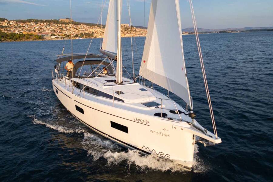 Bavaria C42  | Vento Estivo