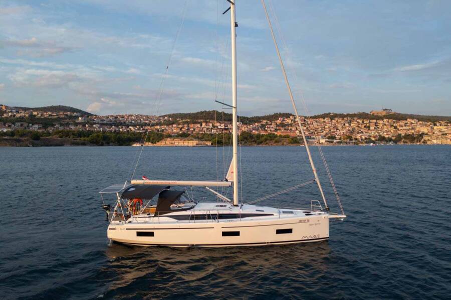 Bavaria C42  | Vento Estivo