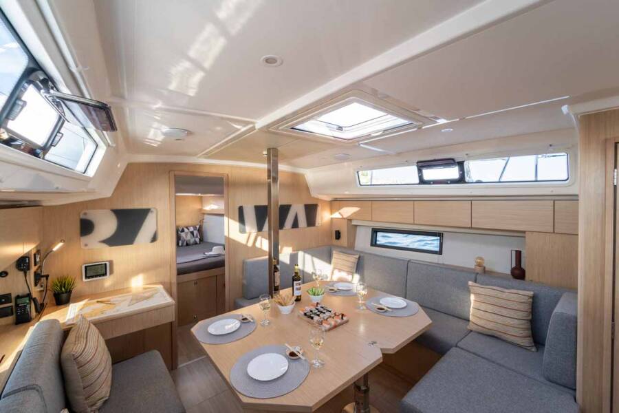 Bavaria C42  | Vento Estivo