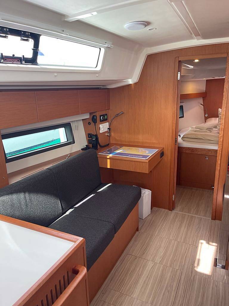 Bavaria C42  | Coco