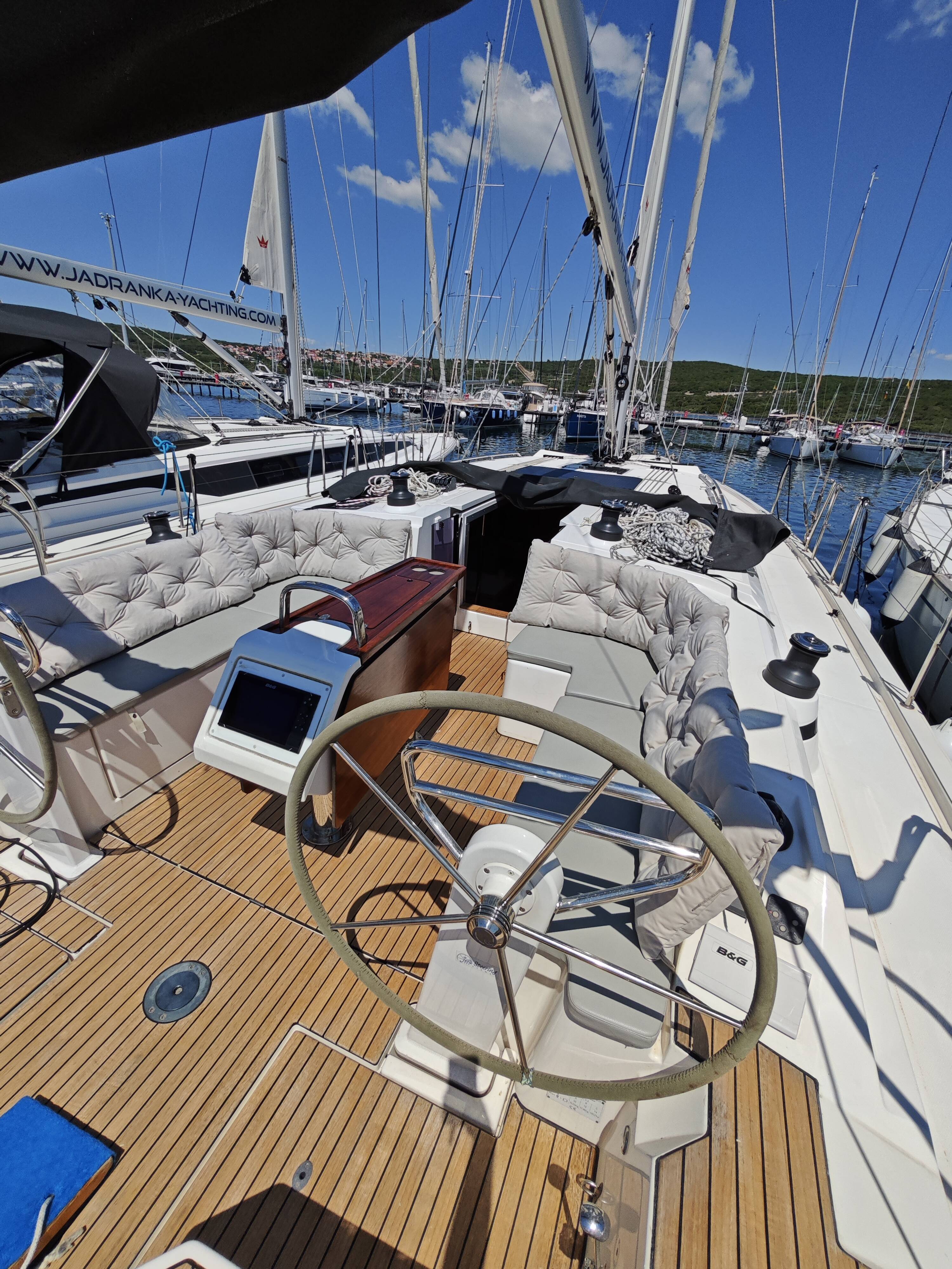 Bavaria C42  | Gala