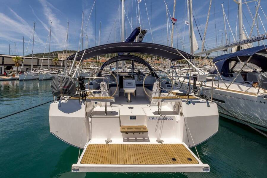 Bavaria C42  | Marijana